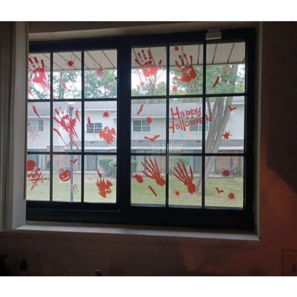 8 Sheet/95Pcs Halloween Bloody Handprint Footprint Wall Decor